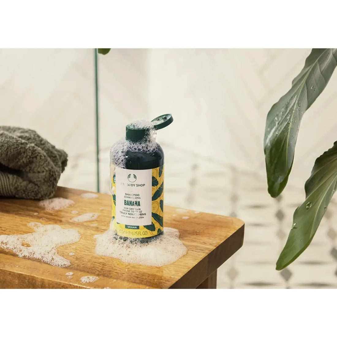 Banana Truly Nourishing Shampoo